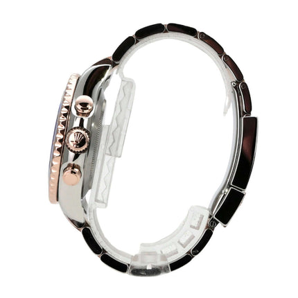 Rolex Yacht-Master II 116681 Edelstahl Everose-Gold seitliche Ansicht mit polierter Lünette und Oyster-Armband.