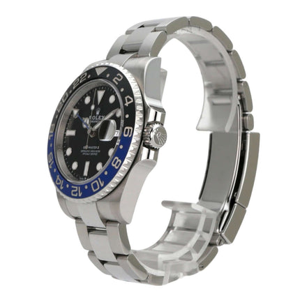 Rolex GMT-Master II Edelstahl 116710BLNR seitliche Ansicht mit schwarzem Zifferblatt und blau/schwarzer Lünette