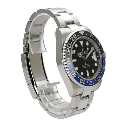 Rolex GMT-Master II Edelstahl 116710BLNR seitlich mit schwarzem Zifferblatt und blau/schwarzer Lünette