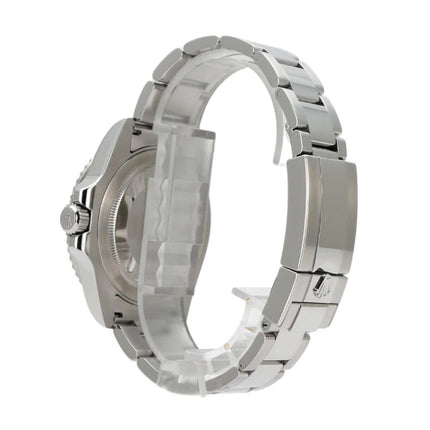 Rolex GMT-Master II Edelstahl Ref. 116710LN, seitliche Ansicht des Gehäuses und Armbands aus Edelstahl.