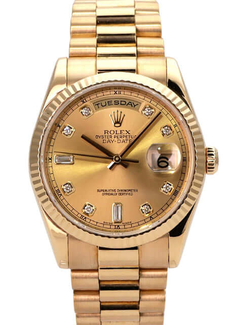 Rolex Day-Date 36 Gelbgold 118238 Champagner Diamant Uhr mit champagnerfarbenem Zifferblatt und Diamanten.