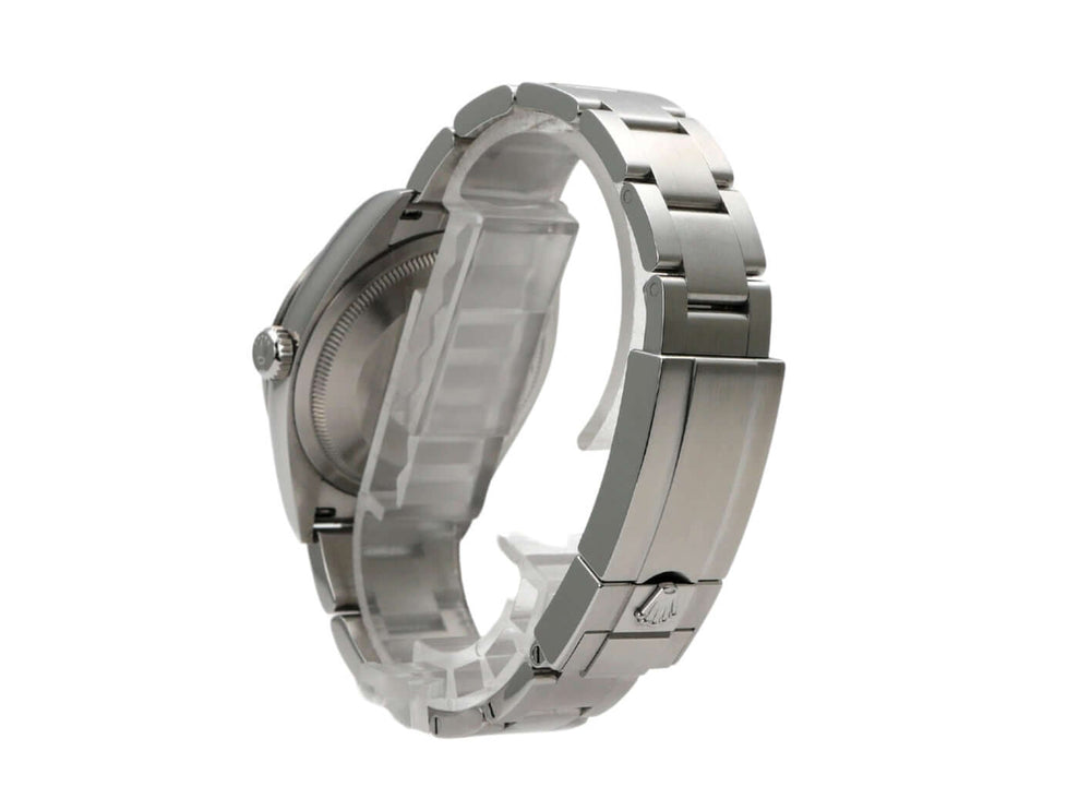 Detailansicht der Rolex Explorer 36 Edelstahl 124270 mit poliertem und satiniertem Armband aus Edelstahl.
