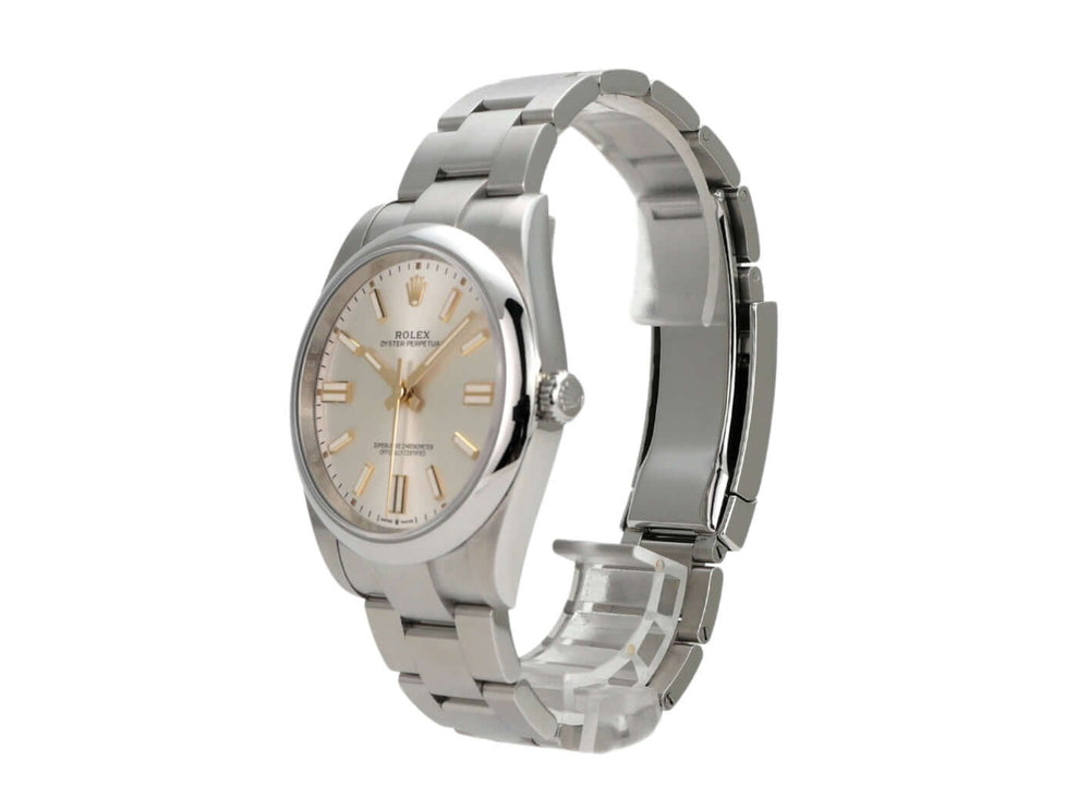 Rolex Oyster Perpetual 41 Ref. 124300 Uhr mit silbernem Zifferblatt und Edelstahlband, sehr guter Zustand.