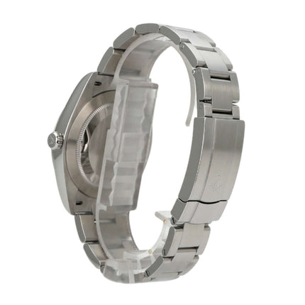 Rolex Oyster Perpetual 41 Ref. 124300 Edelstahlarmband und Gehäuse, detailreiche Seitenansicht der Uhr.