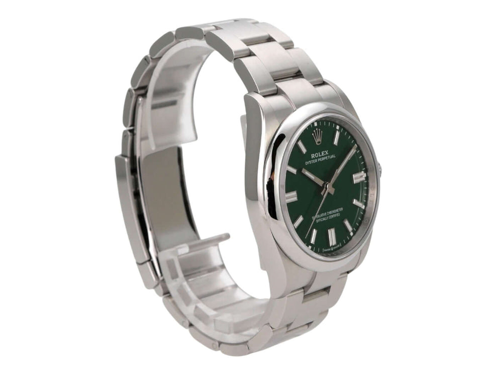 Rolex Oyster Perpetual 36 126000 Grün mit grünem Zifferblatt und Edelstahlarmband.
