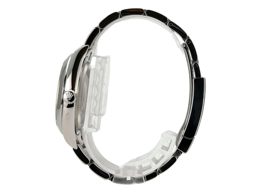 Rolex Oyster Perpetual 36 126000 Grün Edelstahl Gehäuse und Armband Detailansicht