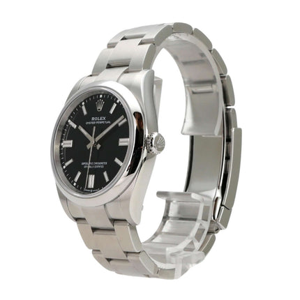 Rolex Oyster Perpetual 36 126000 Schwarz Edelstahlarmband und schwarzes Zifferblatt.