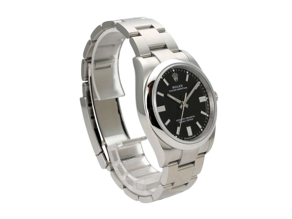 Rolex Oyster Perpetual 36 126000 Schwarz Edelstahlarmband und schwarzes Zifferblatt.