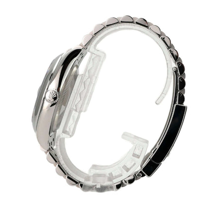 Rolex Datejust 36 Oystersteel 126200 Blau Jubile-Band aus Edelstahl mit Faltschließe und verschraubter Krone.