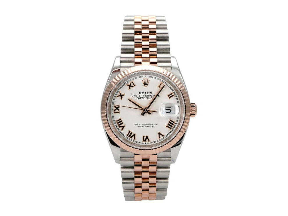 Rolex Datejust 36 Oystersteel Everose-Gold 126231 Weiß Römisch Jubile-Band auf silbernem Hintergrund