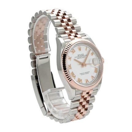 Rolex Datejust 36 in Oystersteel mit Everose-Gold, Weißes Zifferblatt, römische Ziffern, Jubile-Armband.