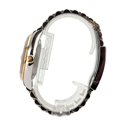 Rolex Datejust 36 126233 Champagner Diamant Jubile-Band seitliche Ansicht mit Jubile-Armband und Gehäusedetails.