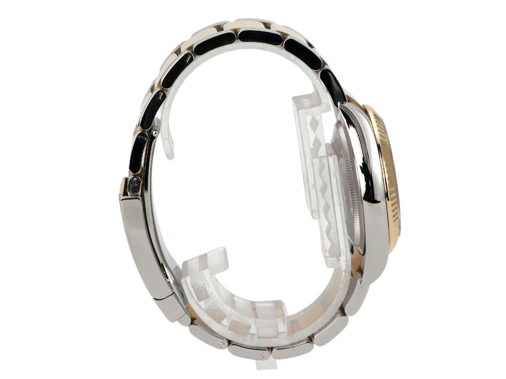 Rolex Datejust 36 Oystersteel Gelbgold 126233 Golden Palmenmuster seitliche Ansicht des Uhrenarmbands