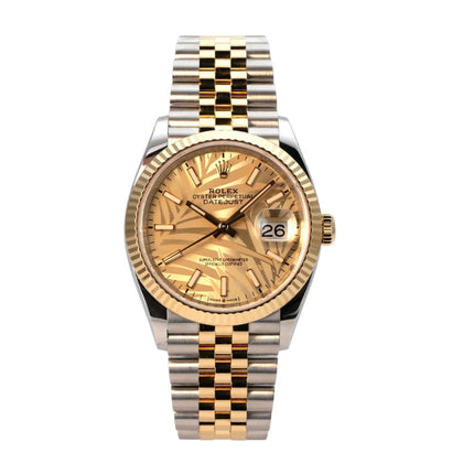 Rolex Datejust 36 Oystersteel Gelbgold 126233 Golden Palmenmuster Jubile-Band mit goldenem Zifferblatt und Jubilé-Armband.