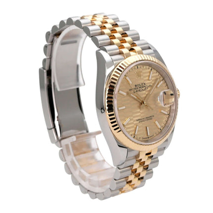 Rolex Datejust 36 126233 Golden Riffel Jubile-Band mit Edelstahl- und Gelbgoldarmband.
