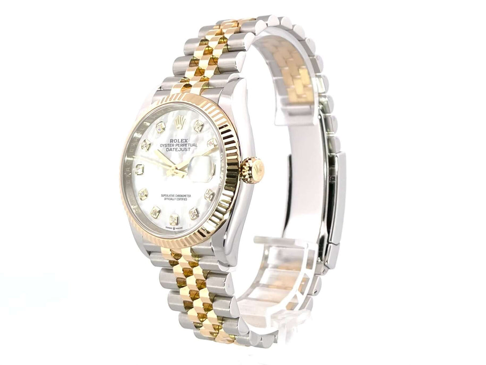 Rolex Datejust 36 126233 Perlmutt Diamant Jubile-Band, Stahl-/Gelbgold-Gehäuse, 36 mm, Gelbgold-Lünette, Perlmutt-Zifferblatt mit Diamanten.