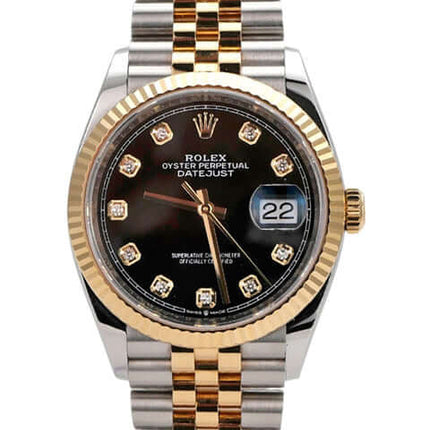 Rolex Datejust 36 in Oystersteel und Gelbgold, schwarzes Diamantzifferblatt, Jubilé-Armband.