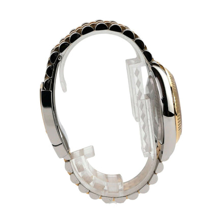 Rolex Datejust 36 Uhr im Profil, Edelstahl und Gelbgold Jubilé-Armband, stilvolles Design und hochwertige Verarbeitung.