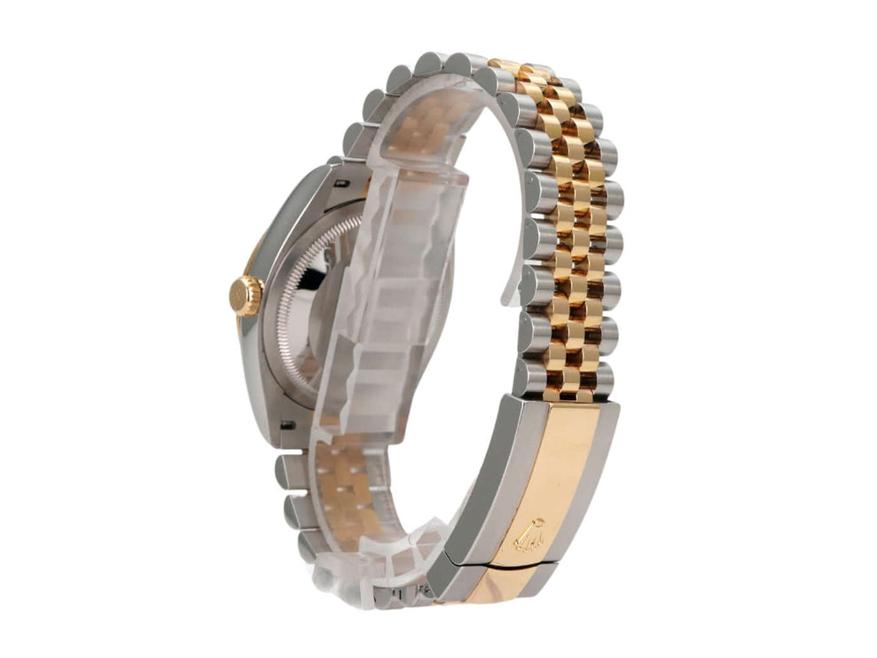 Rolex Datejust 36 126233 Schwarz Diamant Jubile-Band mit Edelstahl und Gelbgoldarmband, Seitenansicht.