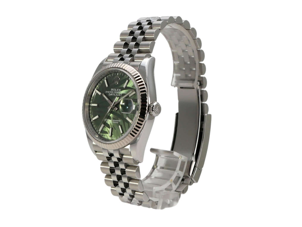 Rolex Datejust 36 mit Olivgrünem Zifferblatt und Jubile Edelstahlband, Ref. 126234, polierter Oystersteel Gehäuse.