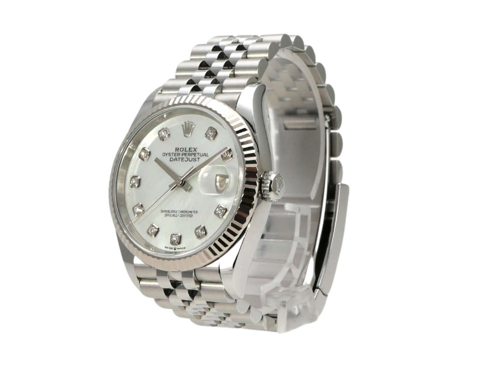 Rolex Datejust 36 Oystersteel Weißgold 126234 mit Perlmutt Zifferblatt und Diamanten auf Jubile-Band.