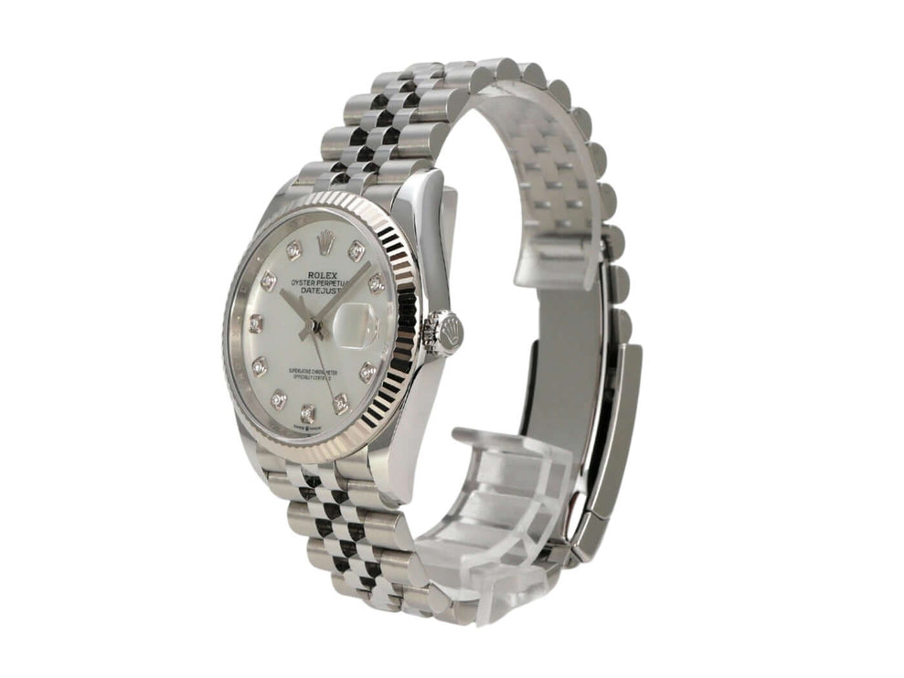 Rolex Datejust 36 Oystersteel Weißgold 126234 Perlmutt Diamant Jubile-Band mit Edelstahlband und Diamanten versehen.