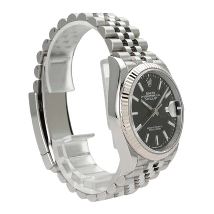 Rolex Datejust 36 in Oystersteel und 18 kt Weißgold, schwarzes Zifferblatt, Jubile-Band, Ref. 126234.