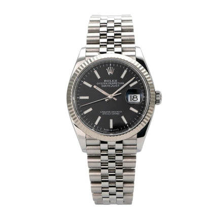 Rolex Datejust 36 Oystersteel Weißgold 126234 Schwarz Jubile-Band mit schwarzem Zifferblatt und Jubilé-Armband.