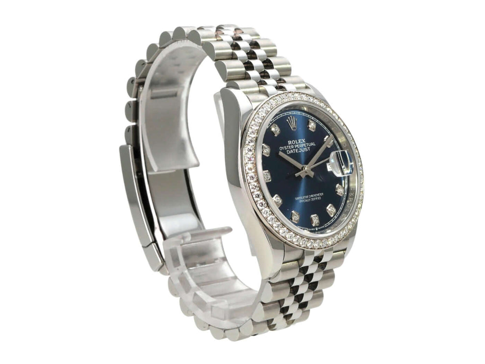 Rolex Datejust 36 Weißgold Diamant 126284RBR Blau Diamant Jubile-Band auf Edelstahlarmband mit diamantbesetzter Lünette.