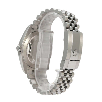 Seitenansicht der Rolex Datejust 41 Edelstahl 126300 mit Jubile-Band und Faltschließe, glänzend poliert.