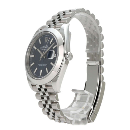 Rolex Datejust 41 Edelstahl 126300 mit blauem Zifferblatt und Jubile Edelstahlband, elegante Automatik-Uhr.
