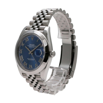 Rolex Datejust 41 mit blauem Zifferblatt und römischen Ziffern, Edelstahlgehäuse und Jubile-Band.