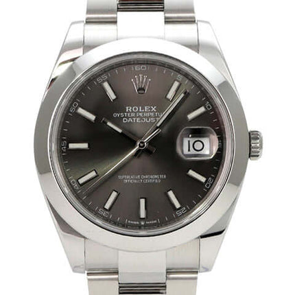 Rolex Datejust 41 Edelstahl 126300 Rhodium mit rhodiumfarbenem Zifferblatt und Oyster-Edelstahlband.