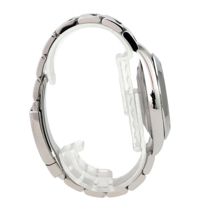Seitenansicht der Rolex Datejust 41 Edelstahl 126300 Rhodium mit Edelstahl-Armband und polierter Lünette.