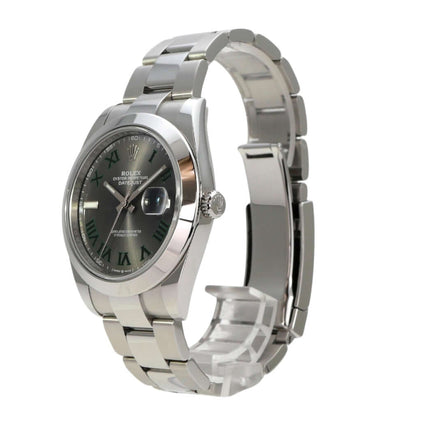 Rolex Datejust 41 Edelstahl 126300 Rhodium Römisch mit poliertem Edelstahlarmband und rhodiumfarbenem Zifferblatt.