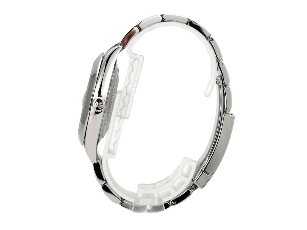 Rolex Datejust 41 Edelstahl 126300 Rhodium Römisch seitliche Ansicht der Uhr mit poliertem Edelstahlband.