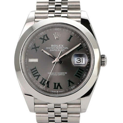 Rolex Datejust 41 Edelstahl 126300 mit rhodiumfarbenem Zifferblatt, römischen Ziffern und Jubile-Band.