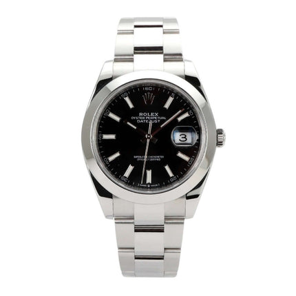 Rolex Datejust 41 Edelstahl 126300 Schwarz mit schwarzem Zifferblatt und Datum, Gehäusedurchmesser 41 mm.