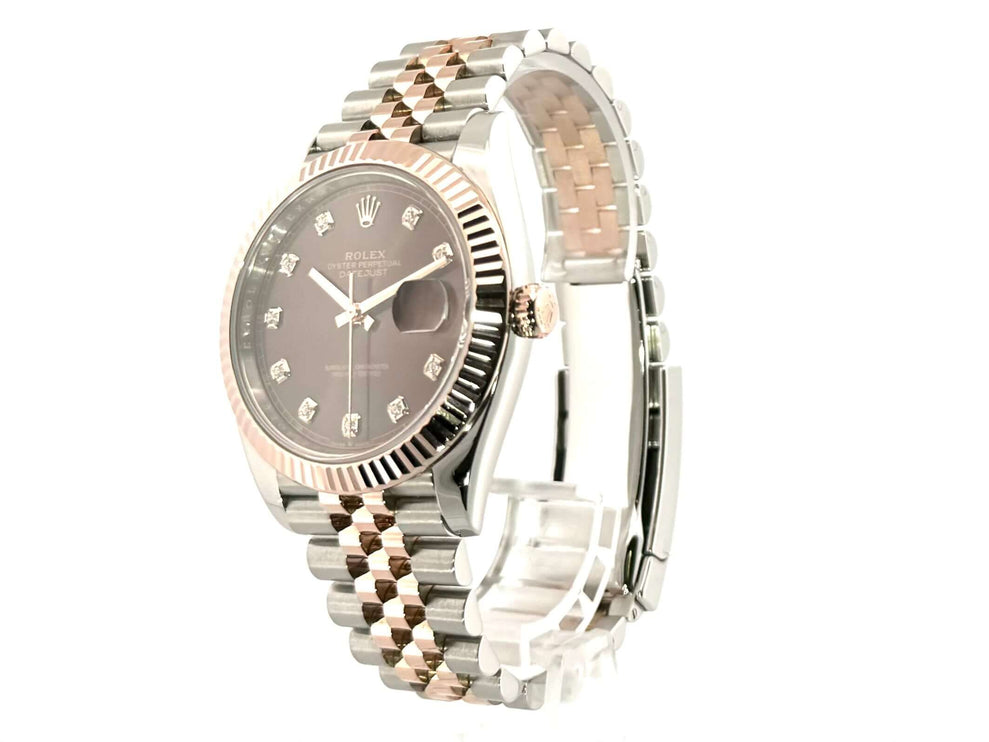 Rolex Datejust 41 Edelstahl Everose-Gold Ref. 126331 mit schokoladenfarbenem Diamantzifferblatt und Jubile-Armband aus Edelstahl und Everose-Gold.