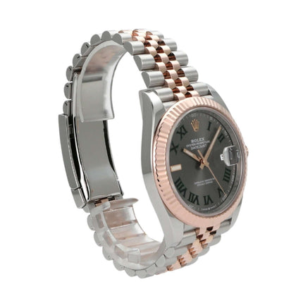 Rolex Datejust 41 Edelstahl Everose-Gold 126331 mit schiefergrauem Zifferblatt und Jubile-Armband.