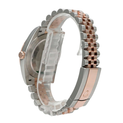 Rolex Datejust 41 Edelstahl Everose-Gold 126331 Sundust Jubile-Band, Seitenansicht mit Jubilé-Armband
