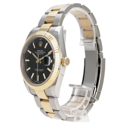 Rolex Datejust 41 Edelstahl Gelbgold 126333 Schwarz mit schwarzem Zifferblatt, 18-kt-Gelbgold-Lünette und Oyster-Armband