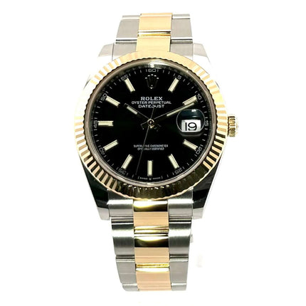 Rolex Datejust 41 Edelstahl Gelbgold 126333 mit schwarzem Zifferblatt, aus poliertem und satiniertem Edelstahl und Gelbgold, 41 mm Gehäuse aus 2022