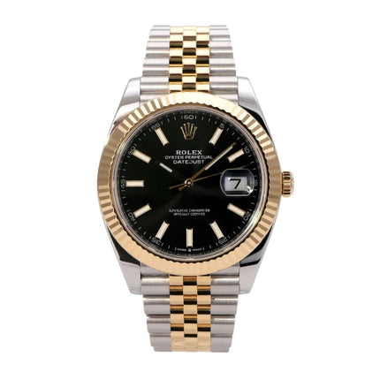 Rolex Datejust 41 Edelstahl Gelbgold 126333 Schwarz Jubile-Band mit schwarzem Zifferblatt und Jubilee-Armband.
