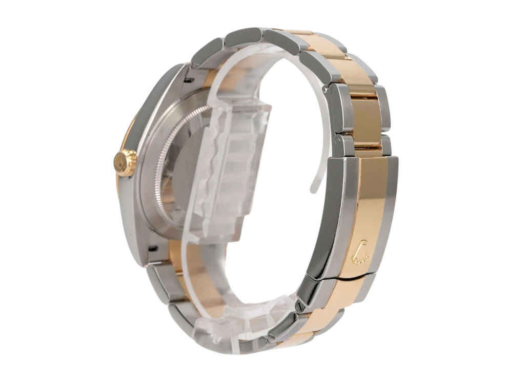 Seitenansicht der Rolex Datejust 41 Edelstahl Gelbgold 126333 Slate mit Oyster-Armband in Edelstahl und 18 kt Gelbgold.