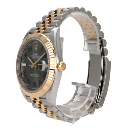 Rolex Datejust 41 Edelstahl Gelbgold 126333 Slate Jubile-Band von der Seite mit Schiefergrauem Zifferblatt und Jubile-Armband