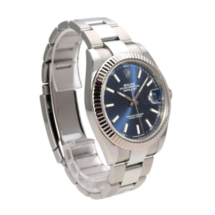 Rolex Datejust 41 Edelstahl Weißgold 126334 Blau, 2019, poliertes Edelstahlgehäuse, blaues Zifferblatt, 18 kt Weißgold Lünette.