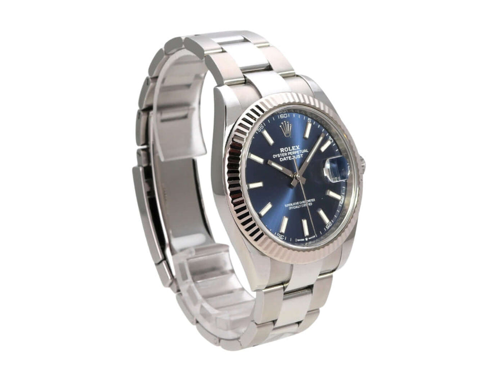 Rolex Datejust 41 Edelstahl Weißgold 126334 Blau, 2019, poliertes Edelstahlgehäuse, blaues Zifferblatt, 18 kt Weißgold Lünette.