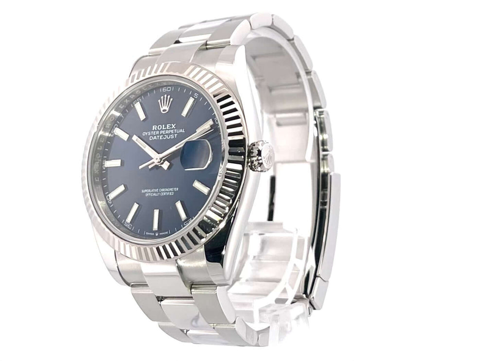 Rolex Datejust 41 Edelstahl Weißgold 126334 Blau mit blauem Zifferblatt aus poliertem und satiniertem Edelstahl, 18kt Weißgold Lünette