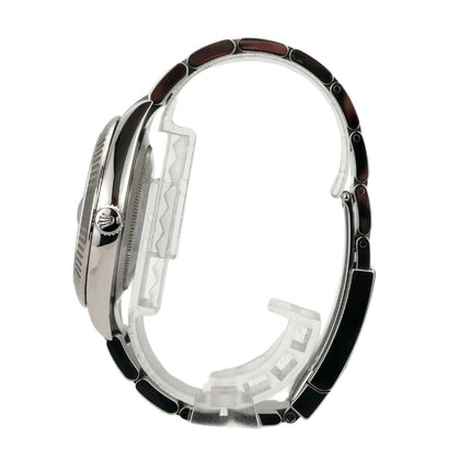 Rolex Datejust 41 Edelstahl Weißgold 126334 Blau Römisch Seikoansicht des Edelstahl-Oyster-Bands.